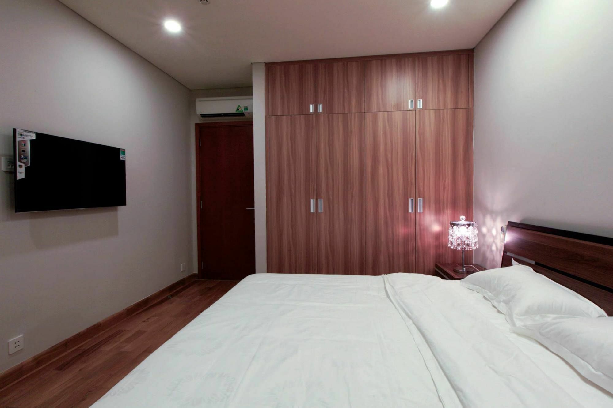 Hc Service Apartment Ханой Экстерьер фото